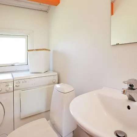 Sleeps 7 Tatil Evi Lohals