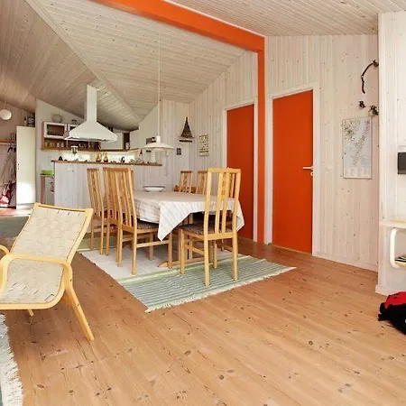 Sleeps 7 Tatil Evi Lohals